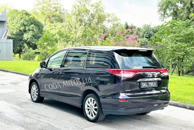 TOYOTA PREVIA